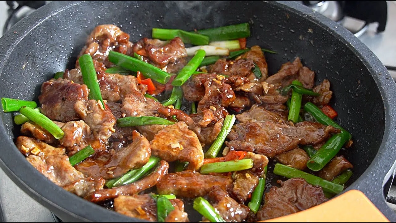 Descubre el auténtico sabor de la gastronomía china: Ternera Mongola